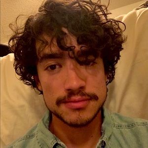 Meet your Posher, Emilio